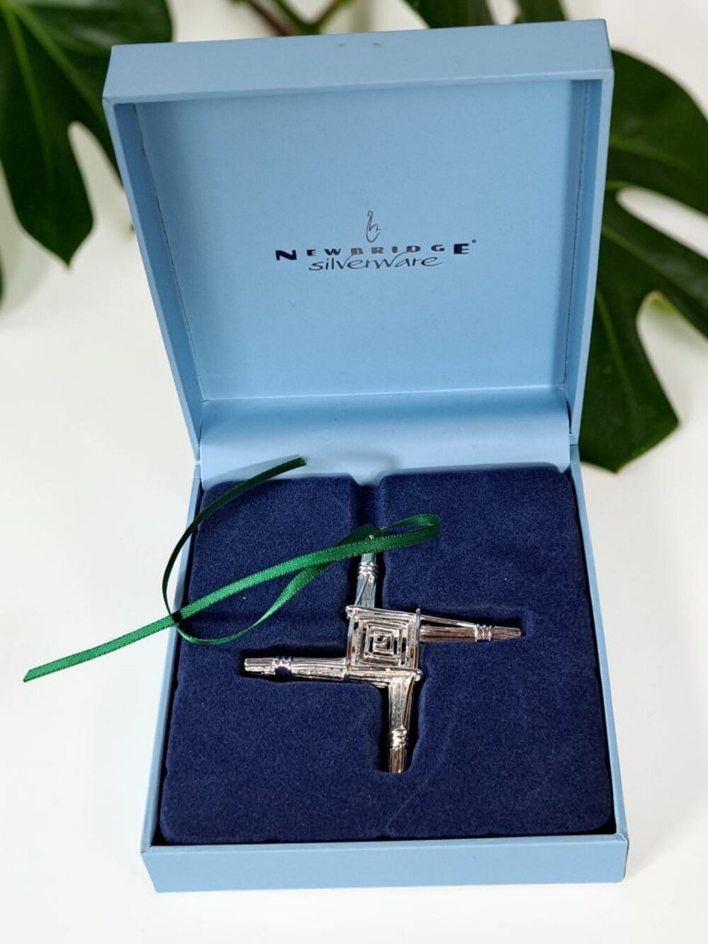 Newbridge Silverware Romance Of Ireland St Brigids Cross Ornament Saint